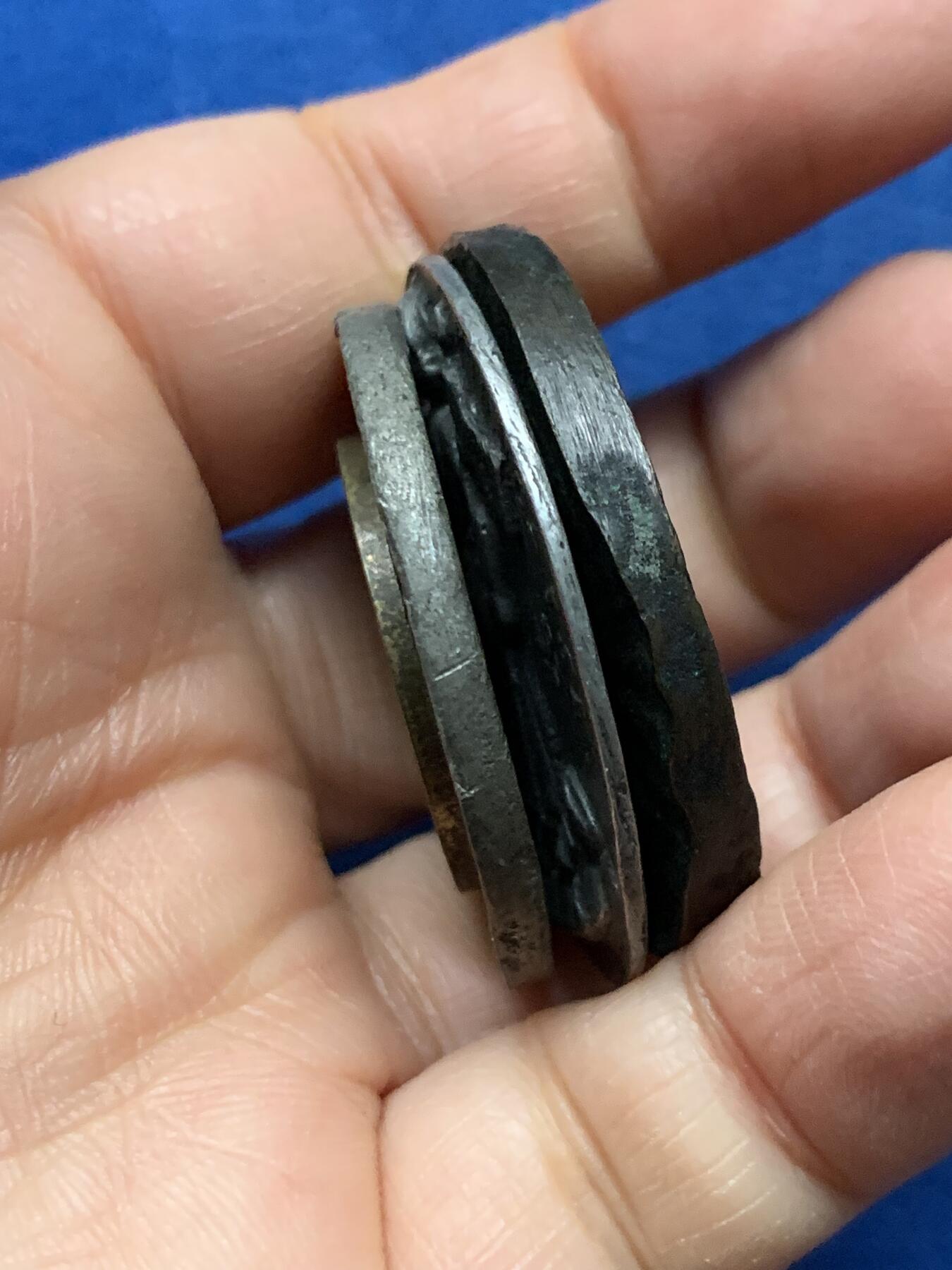 《竞宝斋》第462场 周日，周一，2场连拍 （全场包邮）欢迎送拍 四枚一组 法国古典章牌 86.4克 27-41mm