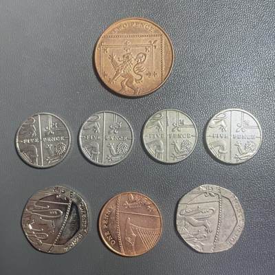 回流0201 - 英国皇家盾牌拼图系列币4种8枚