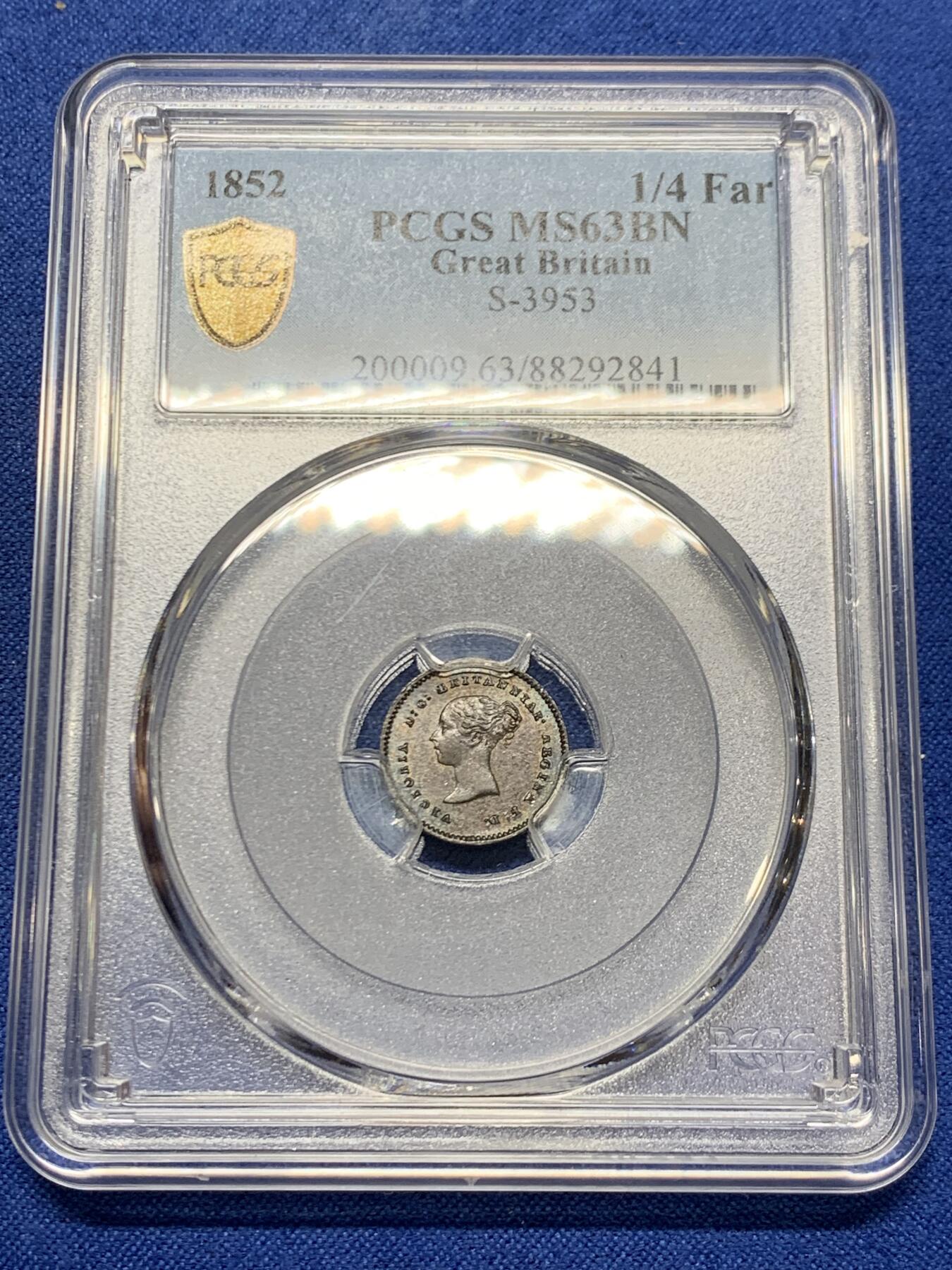 《竞宝斋》第462场 周日，周一，2场连拍 （全场包邮）欢迎送拍 PCGS MS63BN 英国1852年1/4法新小铜币，英国官方货币最小面值，难得一见的品种，双面巧克力包浆