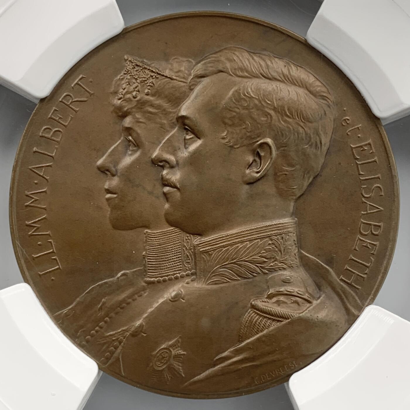 掌中浮雕-藏着的欧洲第051场 1910年比利时国王阿尔贝一世和伊丽莎白纪念铜章， 70mm