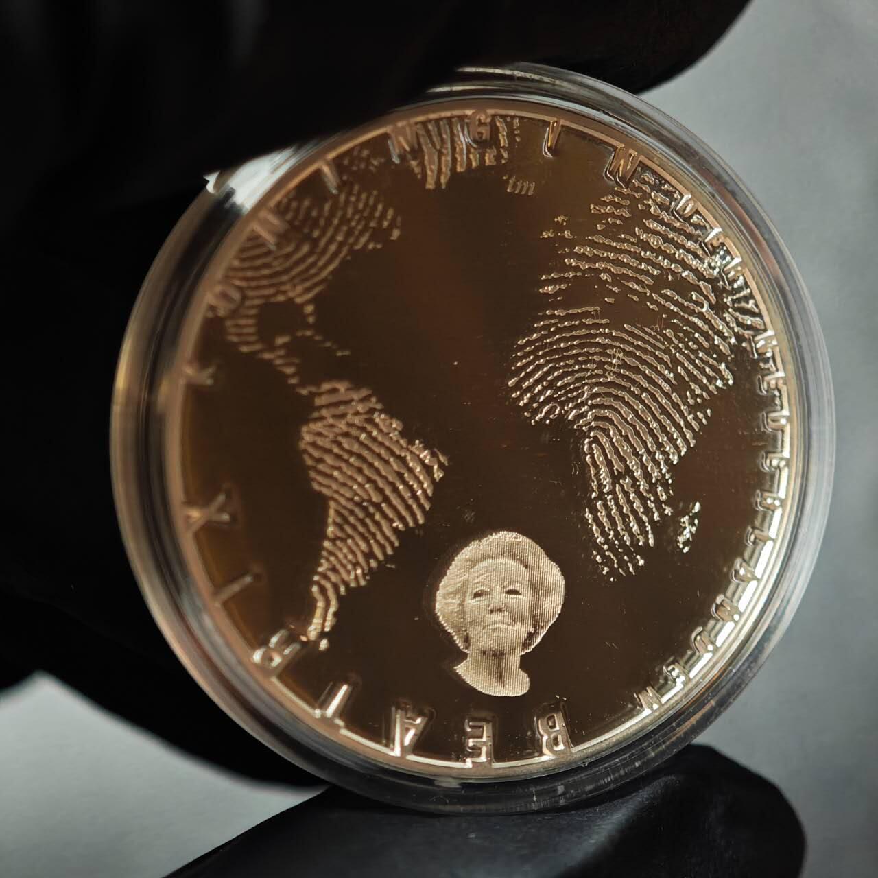 金瓯小拍第三期 古今币章 银价专场 荷兰精制银币2012年 重15.5克 阿姆斯特丹运河世界文化遗产主题