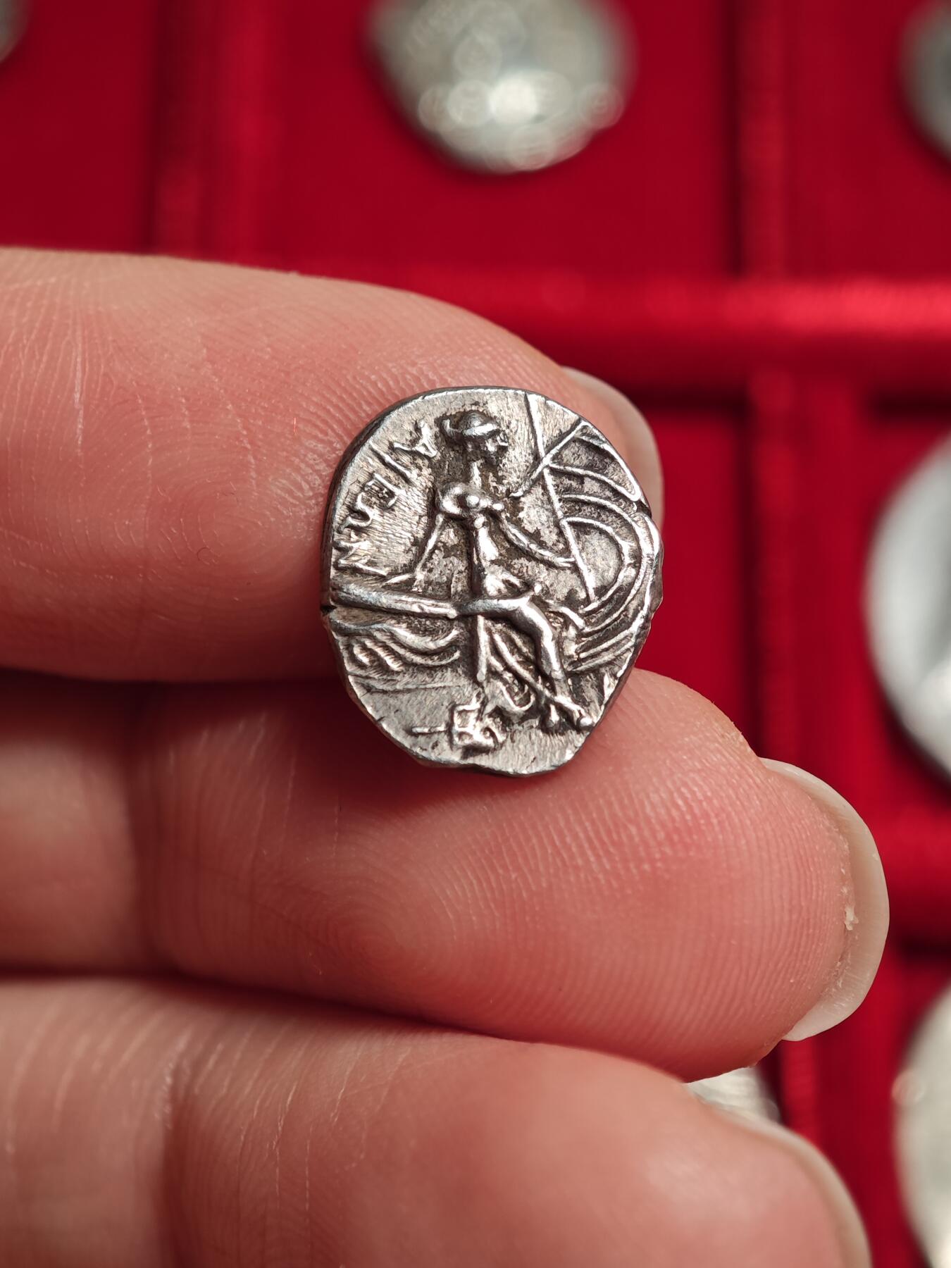 评级古希腊埃维亚-希斯提亚“宁芙女神”银币