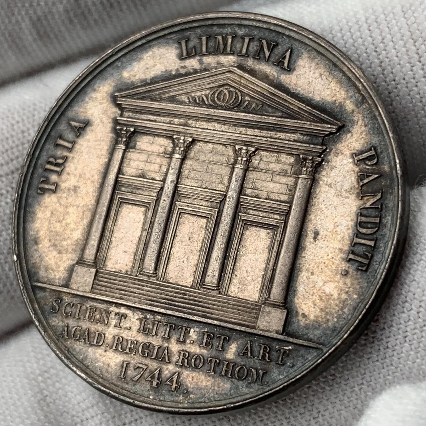 掌中浮雕-藏着的欧洲第051场 法国鲁昂皇家学院银章，32.7mm，15.72g