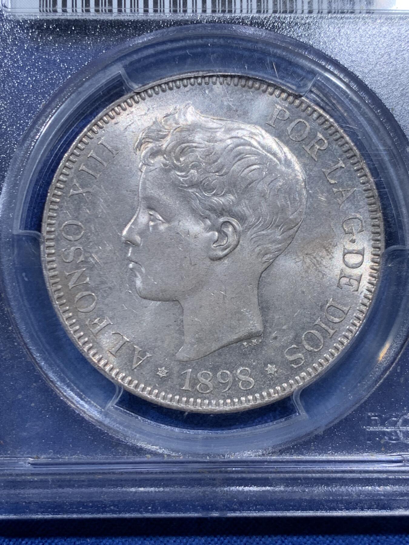 《竞宝斋》第462场 周日，周一，2场连拍 （全场包邮）欢迎送拍 PCGS MS63 西班牙 1898年 阿方索5比塞塔少年头银币 十字转光 品相上佳