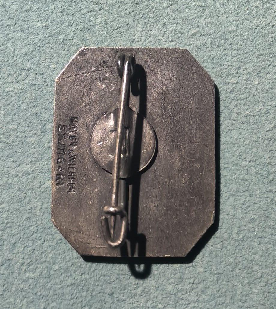 盛世勋华——号角文化勋章邮票专场拍卖第302期 德国（邦国）1910年代帝国鸟类保护协会证章 带厂标 铜质 类似别针售价165欧参见图四