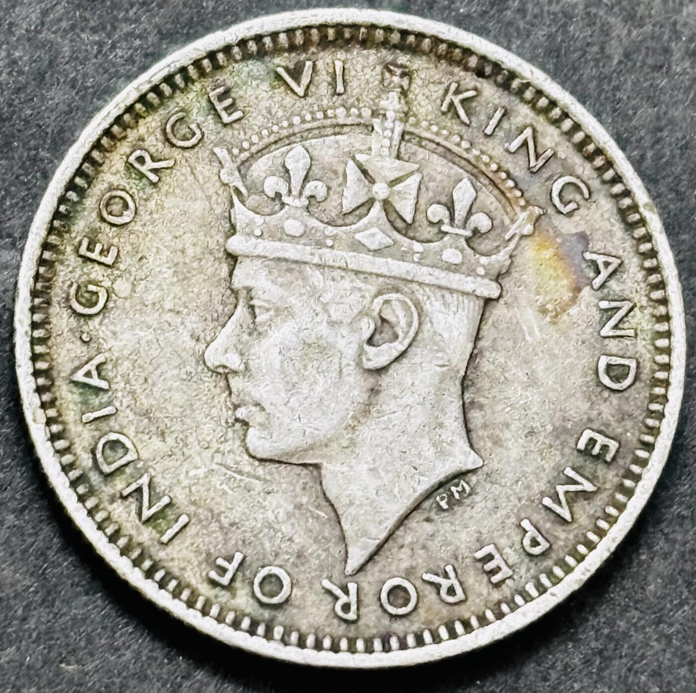 文馨钱币收藏 2026新年第五场（第 291 场）【长期接代拍品】 1939 年英属马来亚乔治六世 10 分银币，2.7 克 750 银，折合银价 2.7×0.75×25=50.625