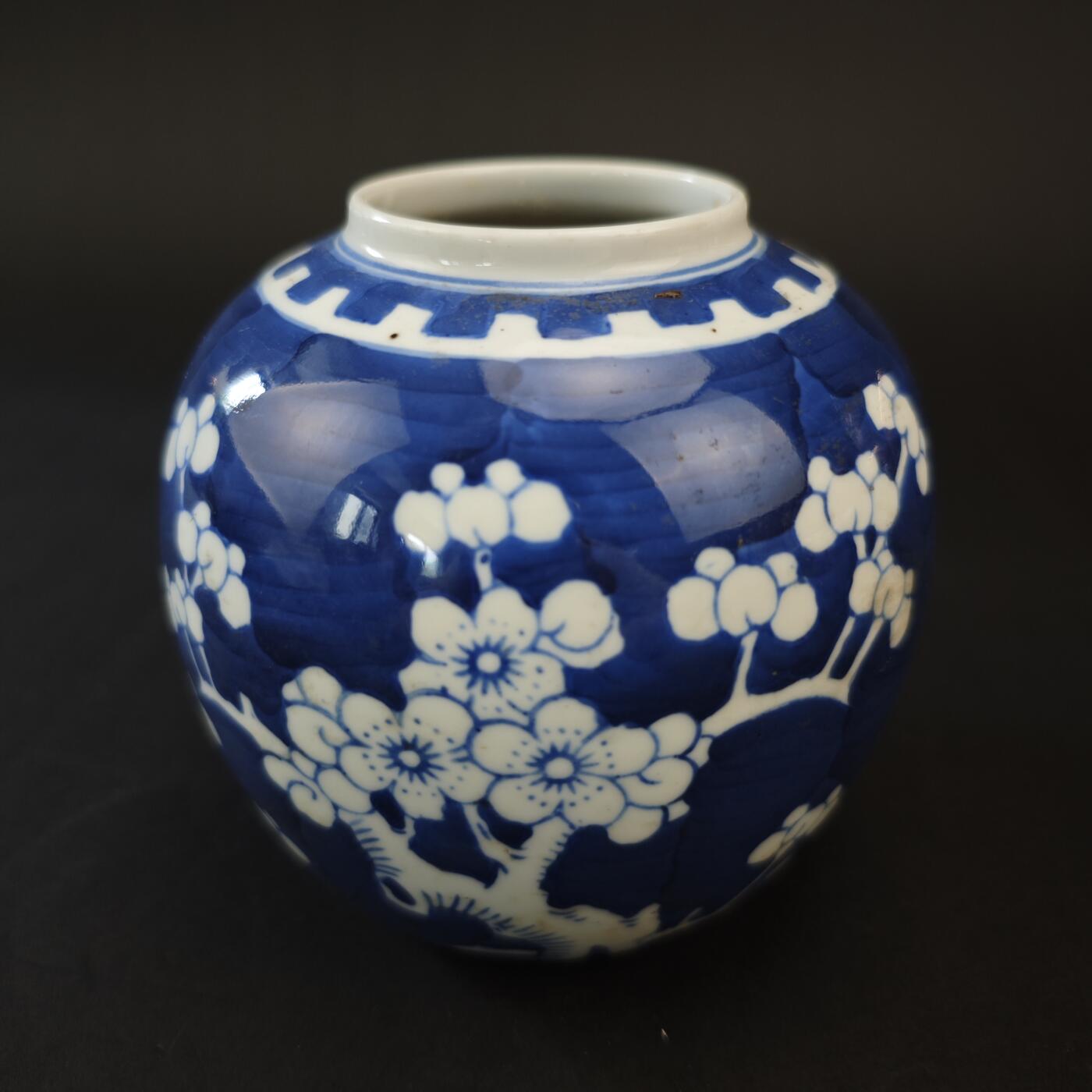 上海都达杂项专场九（全场包邮） 清 青花冰梅纹罐1-109