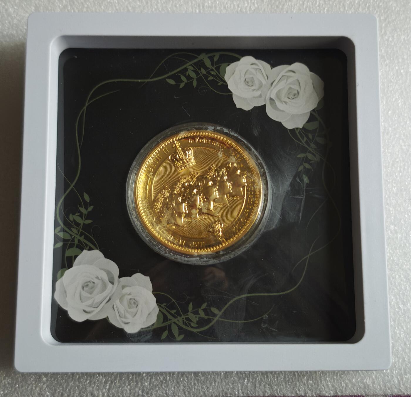 瓶子🏺第227期拍卖会  2022年伊丽莎白二世1元精制币  原盒原包装  伊丽莎白二世在钱币上的所有头像