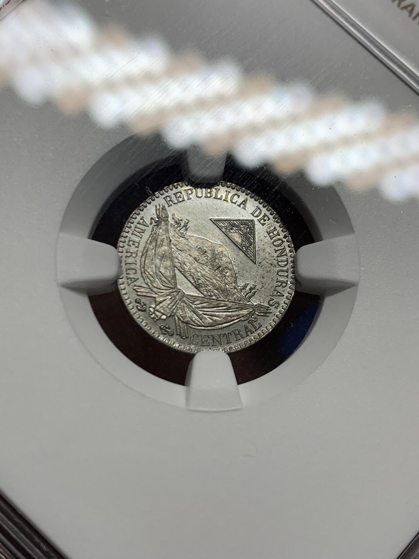 《竞宝斋》第462场 周日，周一，2场连拍 （全场包邮）欢迎送拍 NGC MS65 洪都拉斯 1869年 1/8R 少见品种 高分收藏