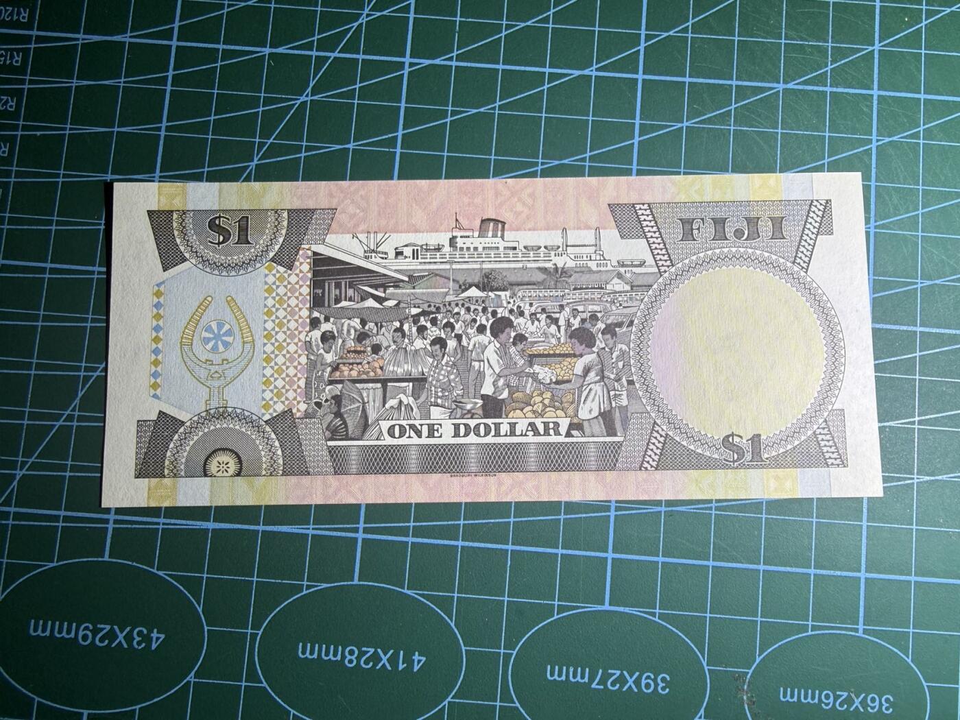 【炜奕收藏】，第五十八期，英属第三场 1987年斐济1元，UNC品相