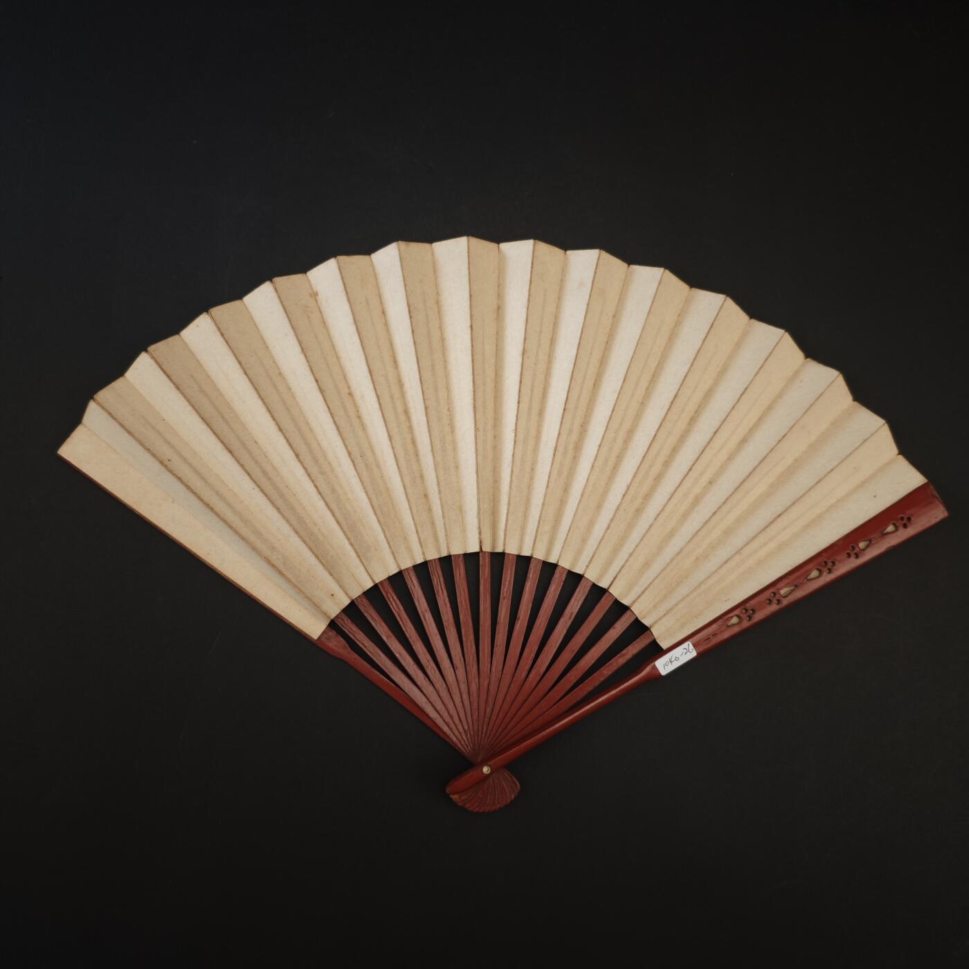上海都达杂项专场九（全场包邮） 清 大漆雕花空白成扇1-177