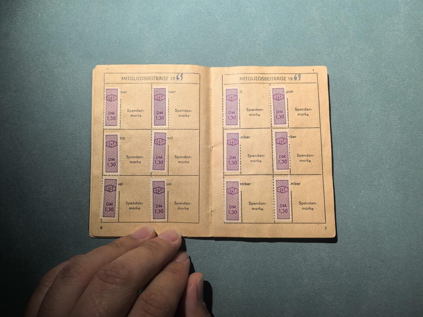 盛世勋华——号角文化勋章邮票专场拍卖第302期 东德德意志体操和体育联合会（DTSB）会员证书