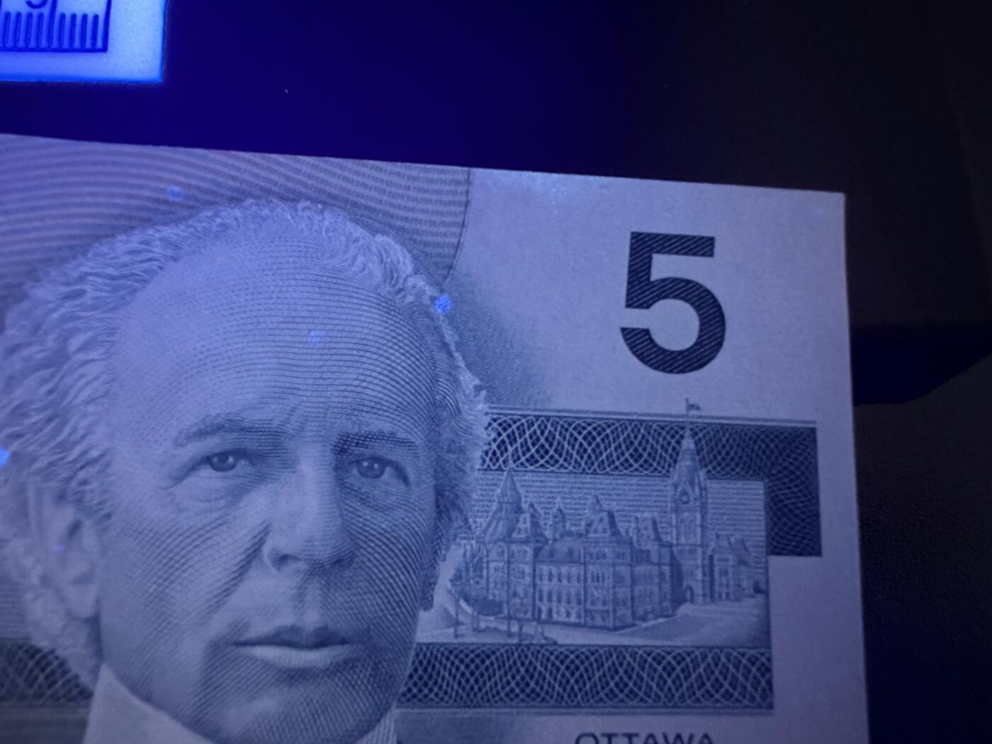 《外钞收藏家》第六百零五期（精选场）（本平台长期征集拍品、欢迎藏友们联系合作）