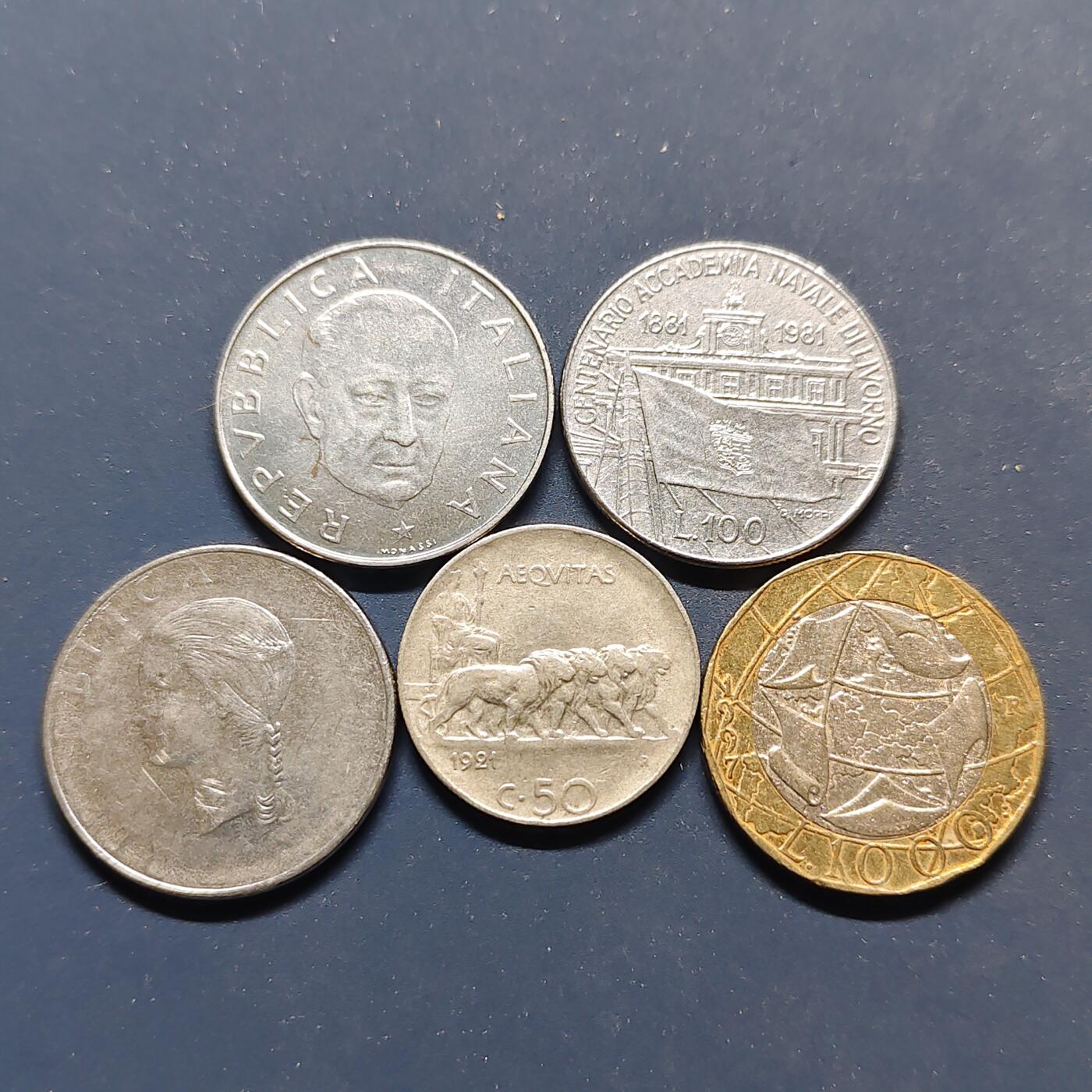 【全场包邮】纯粹捡漏拍498场-持续更新中 意大利各年份散币纪念币5枚一组