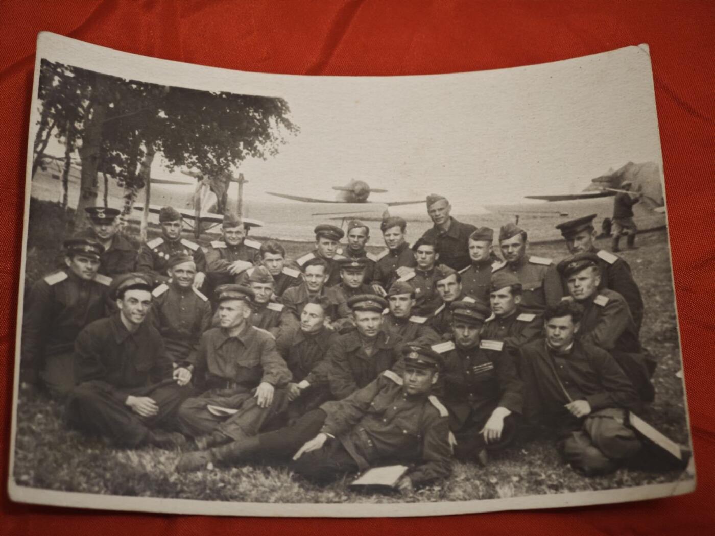 橙子收藏第二期 【苏联空军影像】1949年哈尔科夫基地飞行员合影老照片
