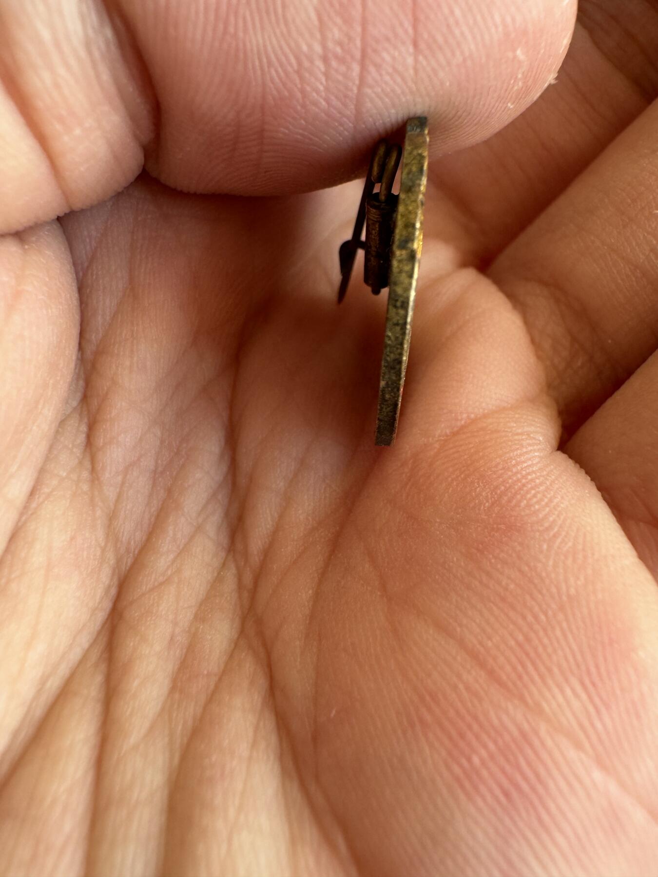 五哥徽章群   28号周三晚上八点4群联拍 铜章