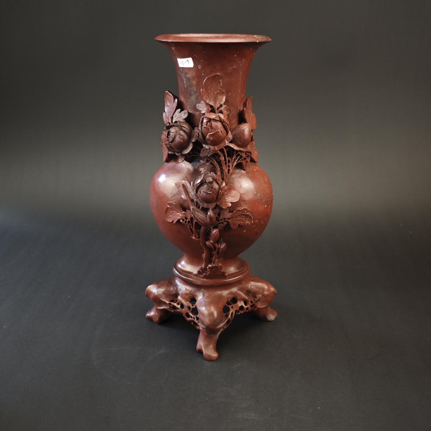 上海都达杂项专场九（全场包邮） 民国 寿山朱砂冻雕花卉瓶1-357