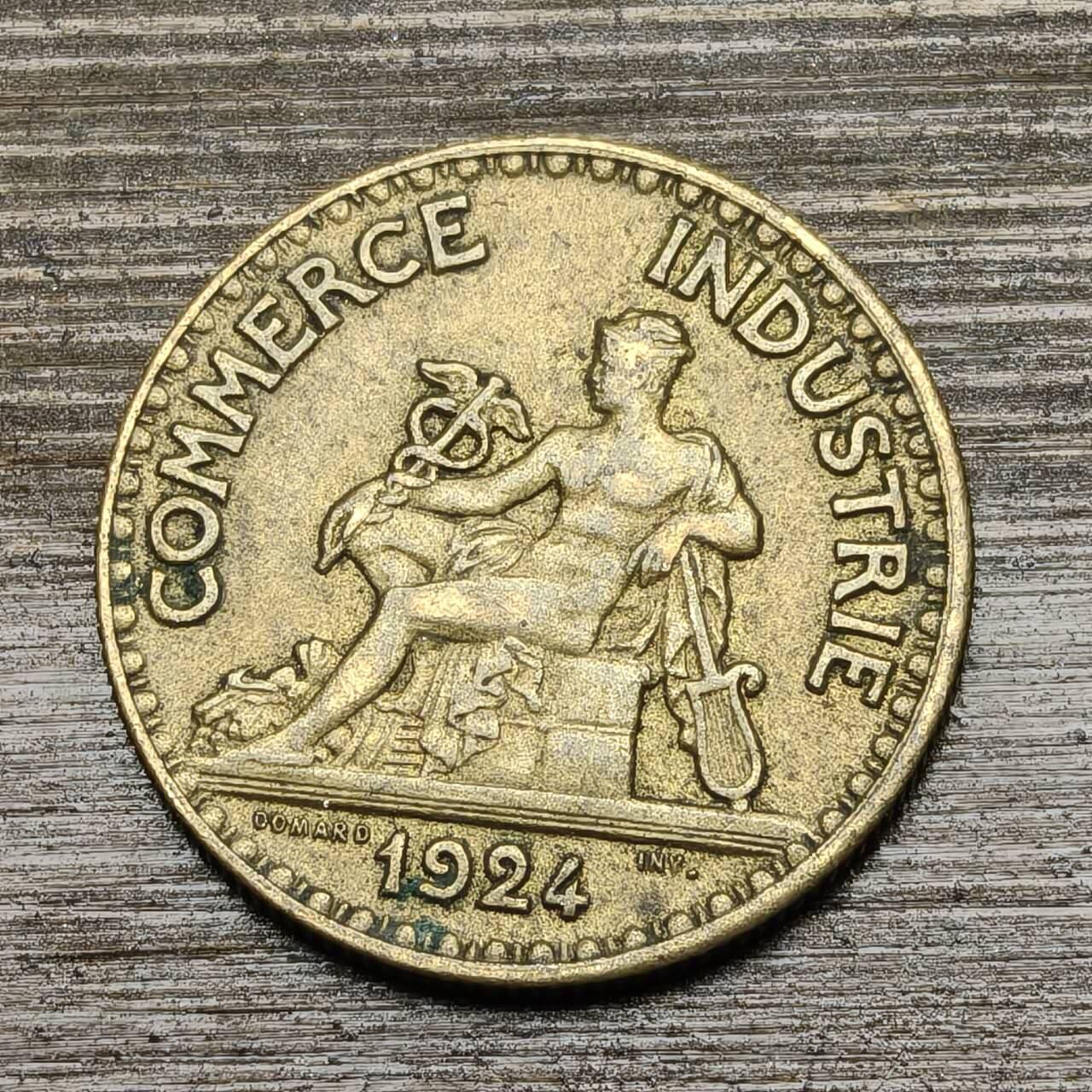 【铜匠收藏】★第141★散币专场 不寄存，30包邮。不满30元，支付5元运费。《接受代拍 代送NGC评级》 91【无寄存】法国商务部 1924年 座人 50分青铜币