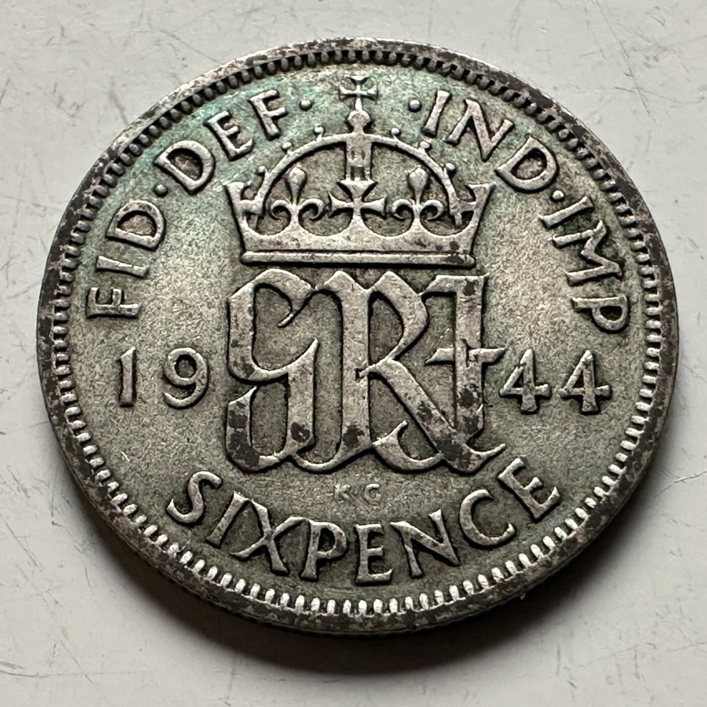 🌹外币初藏🌹🐯2026年第13场  每周二四六晚8️⃣点 接代拍  英国1944年6便士银币 2.8克50%银