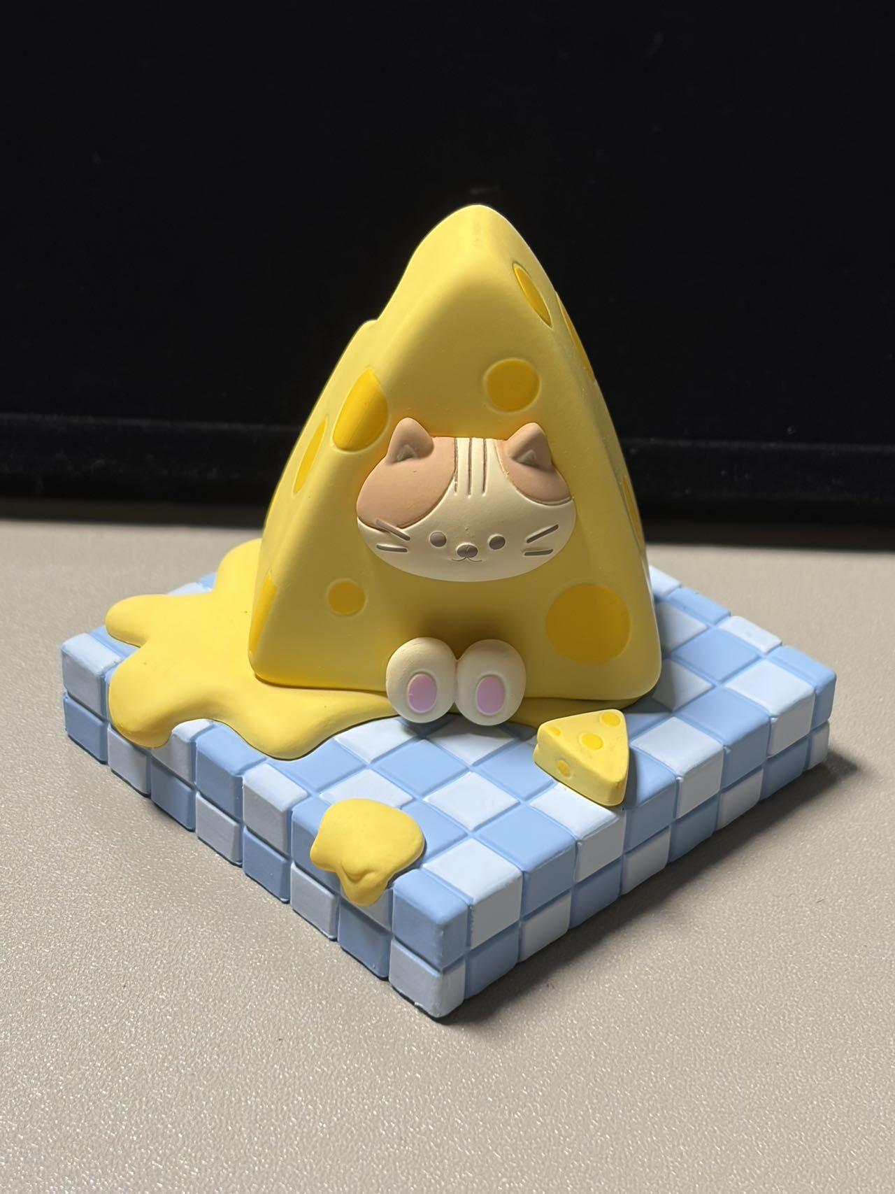 【0佣福利场】手办盲盒专场 周六晚上21点截拍 肉肉酱甜点小镇 小隐藏 起司夹心猫