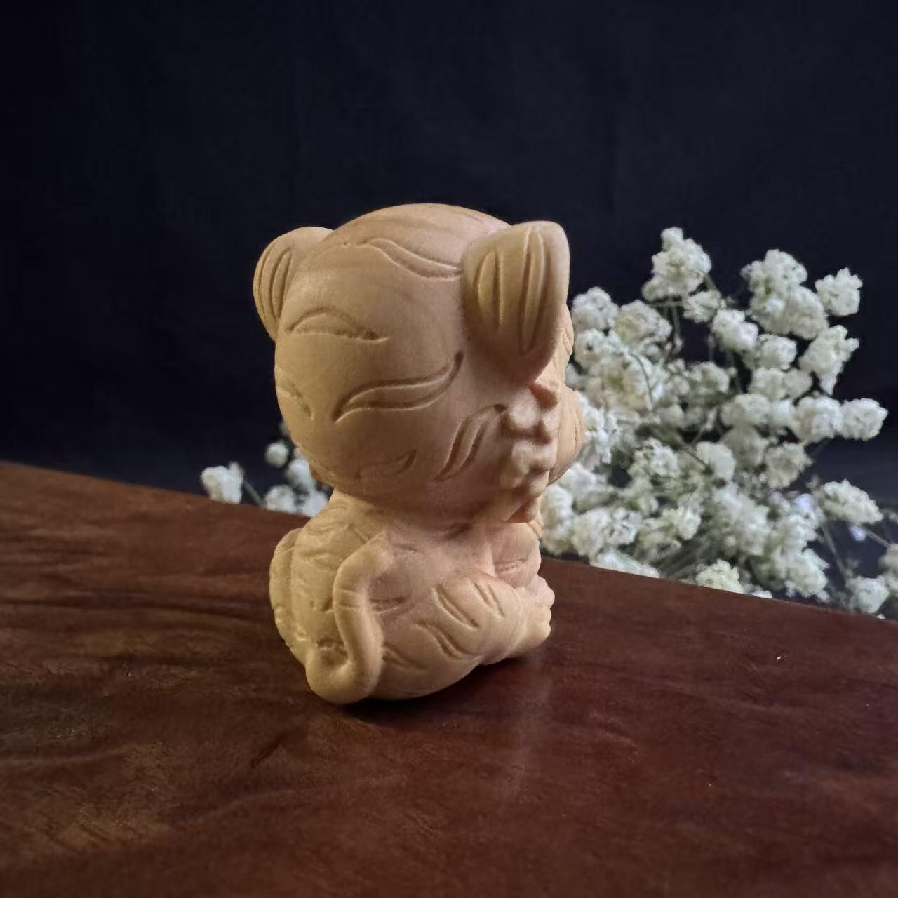 零元拍：哈基米系列，黄杨木雕12生肖之：虎宝，高约：40MM。就这么可