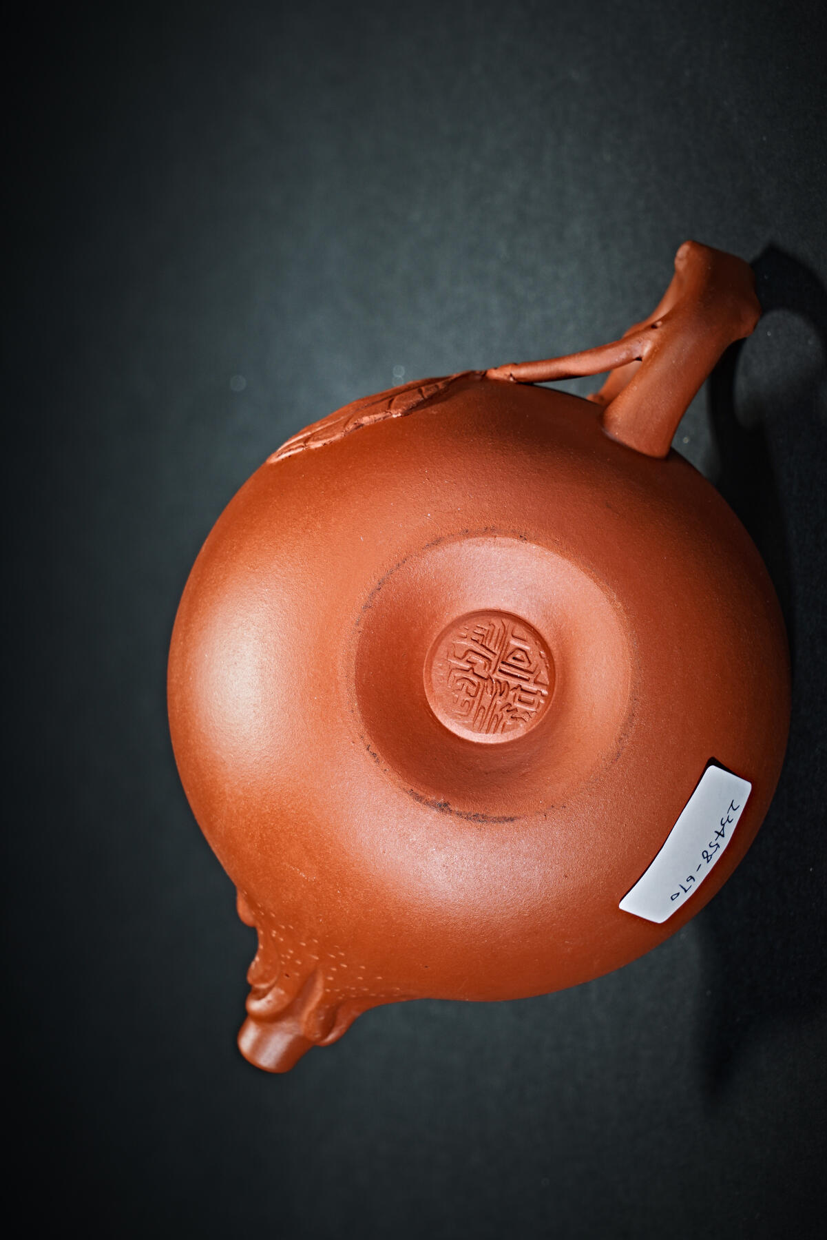 上海都达杂项专场九（全场包邮） 申屠国洪 制朱泥佛手壶1-436