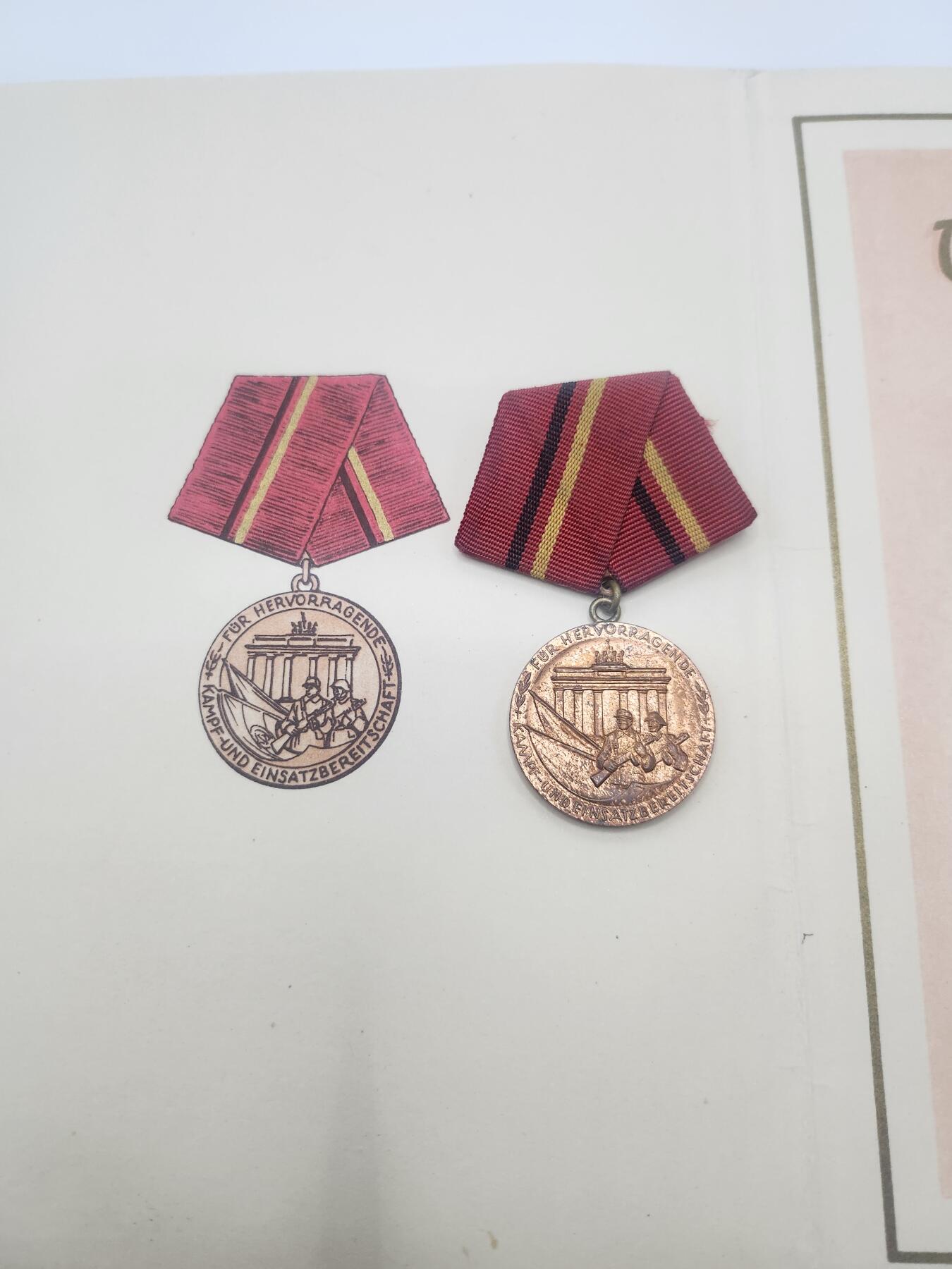 南水社首场拍卖 民主德国工人阶级战斗队铜级功绩奖章和证书 授予瓦尔特·扎迈塔特