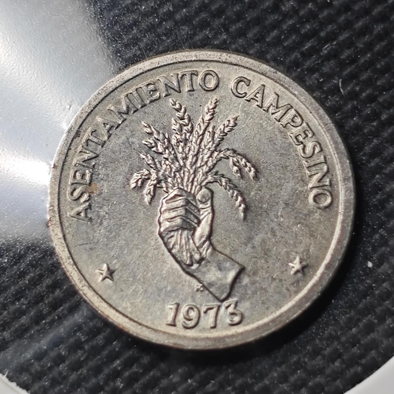 KK钱币收藏小铺  第390期  2月预留时间 周末发货  1973巴拿马2.5分 握草纪念币