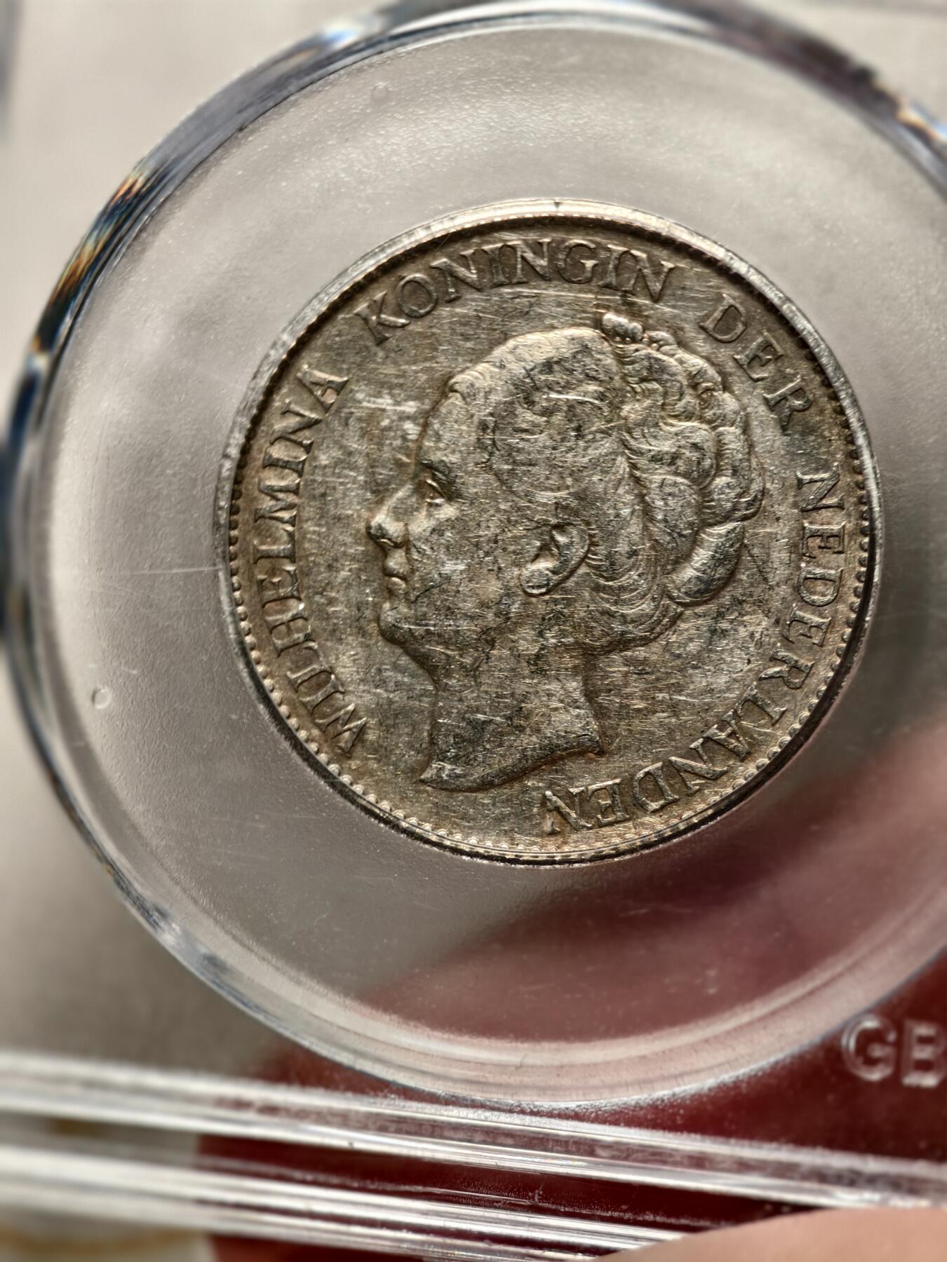 抚柳草堂-第十一期章牌钱币  奖章勋章限时免佣 满百包邮 放漏专场 1929荷兰王国1GULDEN银币 威廉敏娜女王 公博au50细节漂亮压力足