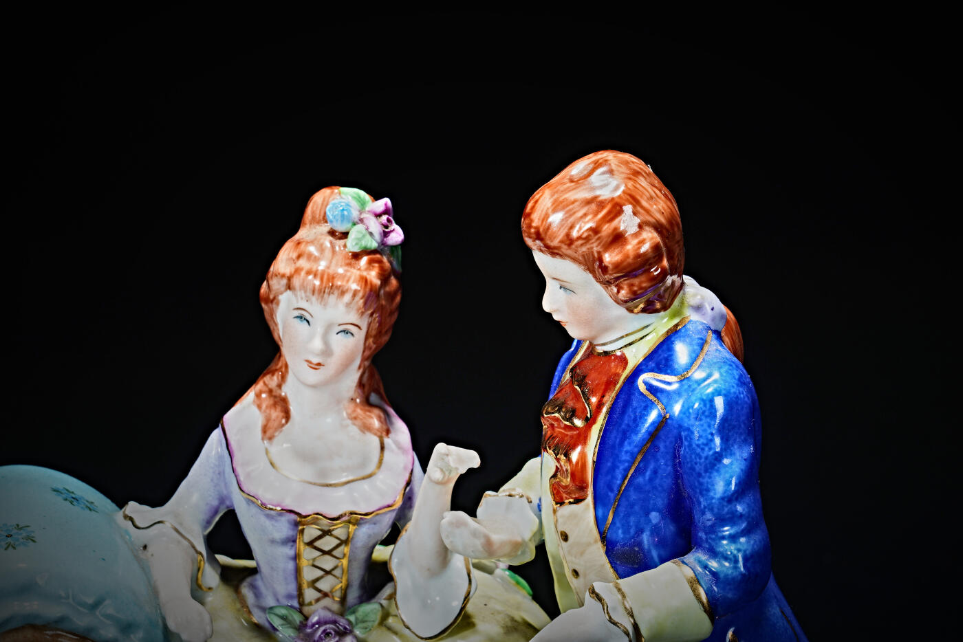 上海都达杂项专场九（全场包邮） 民国 欧洲Meissen（梅森） 粉彩人物雕塑摆件1-528