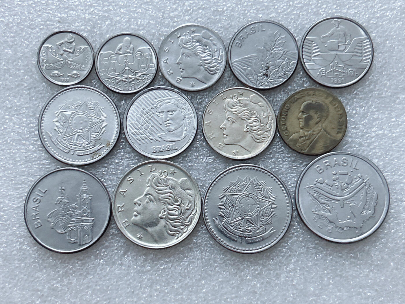 第一海外回流一元起拍收藏 散集专场  第296期 巴西硬币13枚 无重复
