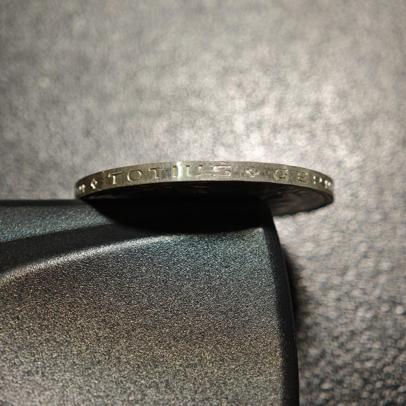 【德藏】世界币章拍卖第163期（拍品征集中~欢迎藏友联系） 1966年 德国戈特弗里德·威廉·莱布尼茨诞辰320周年5马克纪念银币 直径约：29mm；重约：11.2g