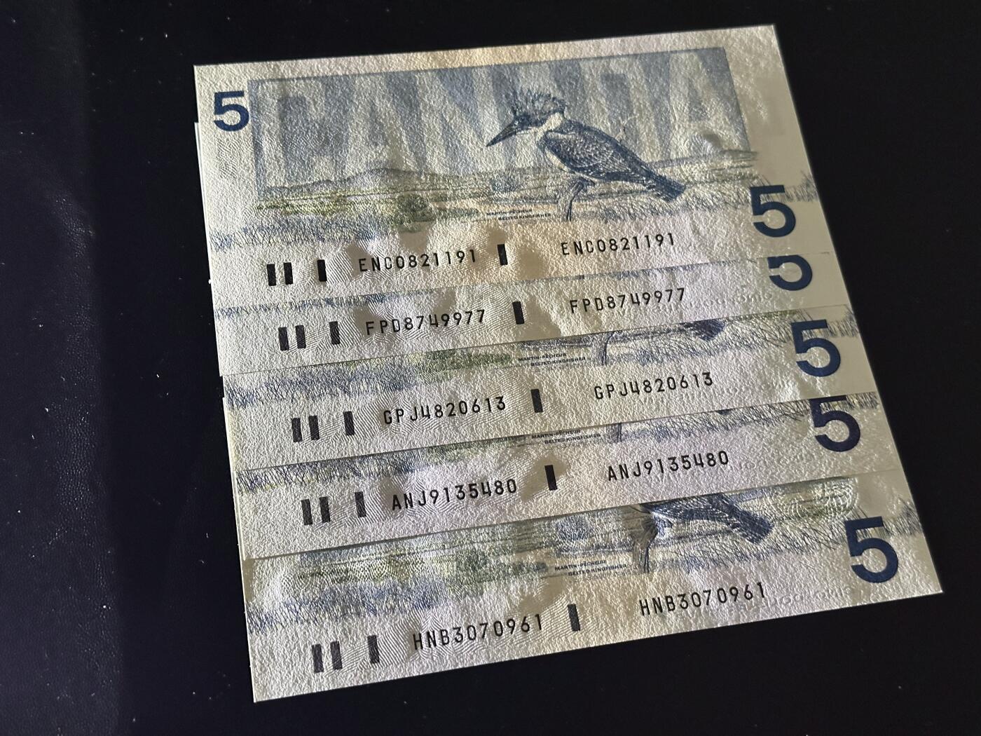 《外钞收藏家》第六百零五期（精选场）（本平台长期征集拍品、欢迎藏友们联系合作）