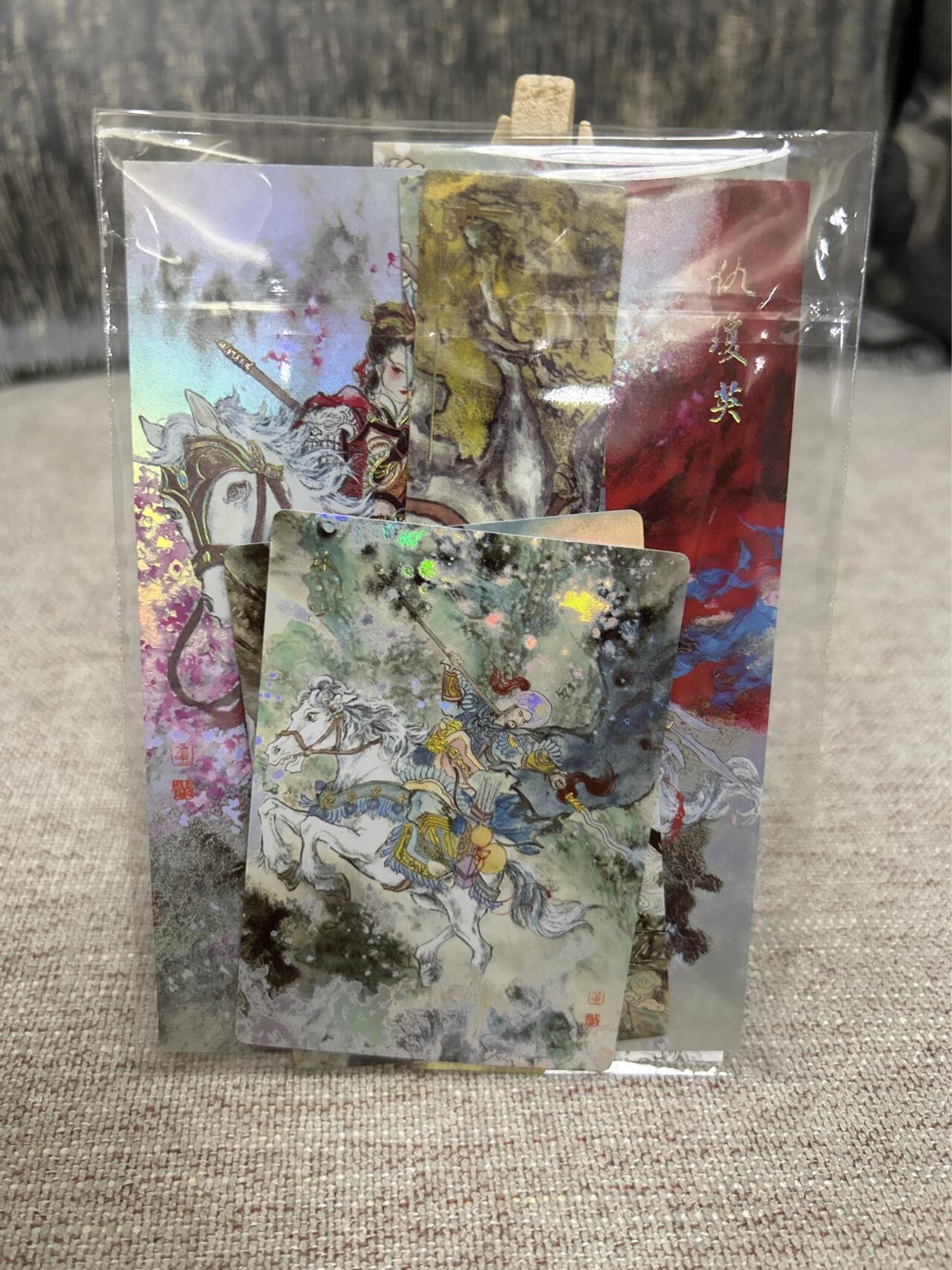 喜灰玩卡拍卖第四期，接代拍，免佣金帮卡友们拍卖，欢迎送拍，释放现金流，让自己有资金可以购买更多喜欢的卡牌，让别的卡友能淘到更多心仪的卡牌