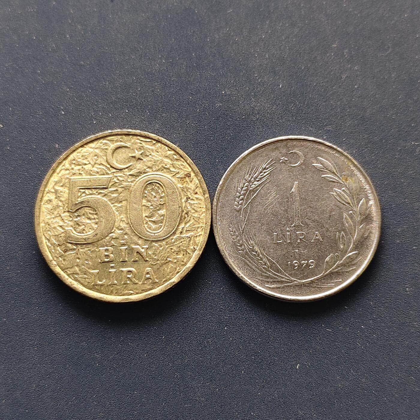 【全场包邮】纯粹捡漏拍498场-持续更新中 土耳其各年份散币2枚一组 币值相差极大 显示土国里拉贬值变化