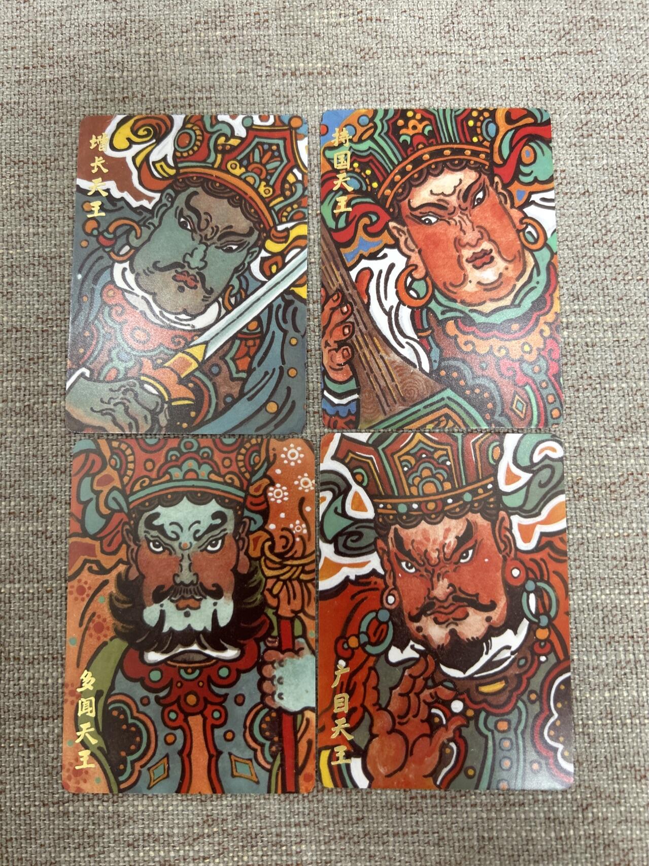 喜灰玩卡拍卖第四期，接代拍，免佣金帮卡友们拍卖，欢迎送拍，释放现金流，让自己有资金可以购买更多喜欢的卡牌，让别的卡友能淘到更多心仪的卡牌