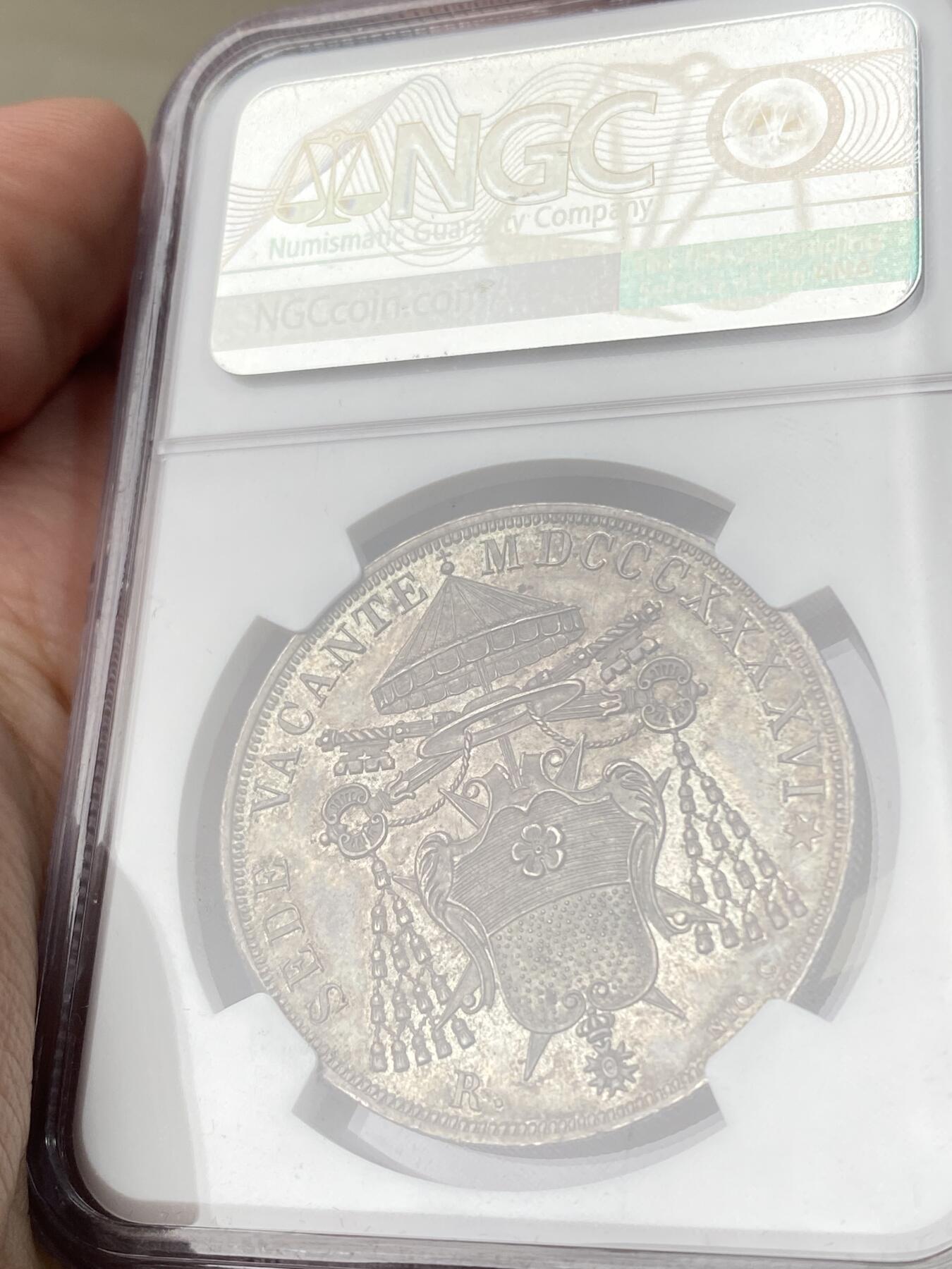 万国钱币拍卖第060期（万国六十期纪念大拍）