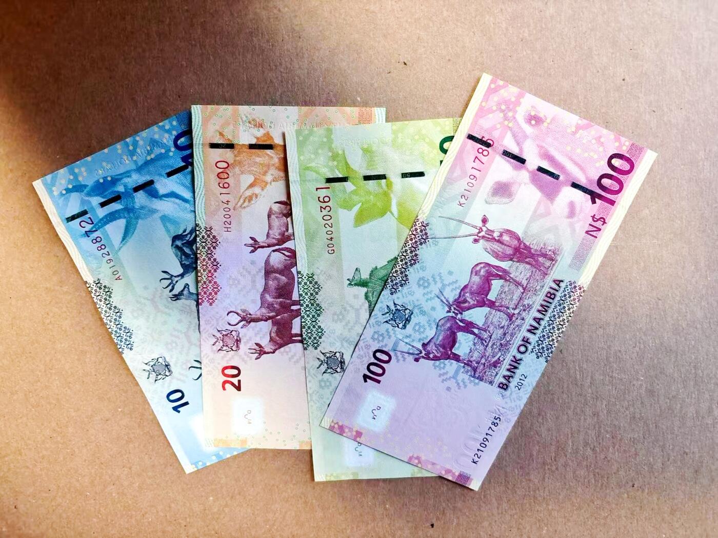 【Blue Auction】世界纸币精拍第780期——18级TOP拍卖/信誉/品质/专业/高效💫 【一组4张】纳米比亚 2012年10-100元 全新UNC