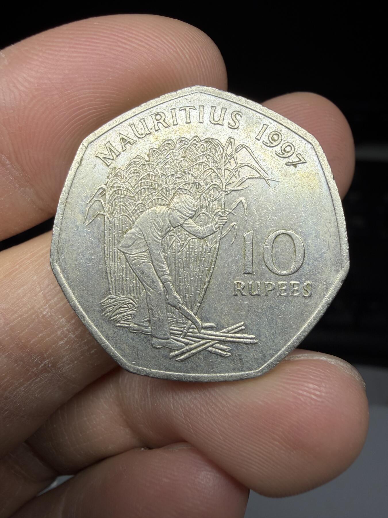 2025年集古藏今外币拍卖第二期-第1场—（总第301拍），可以寄存60天，满160元包邮。 1997年毛里求斯10卢比