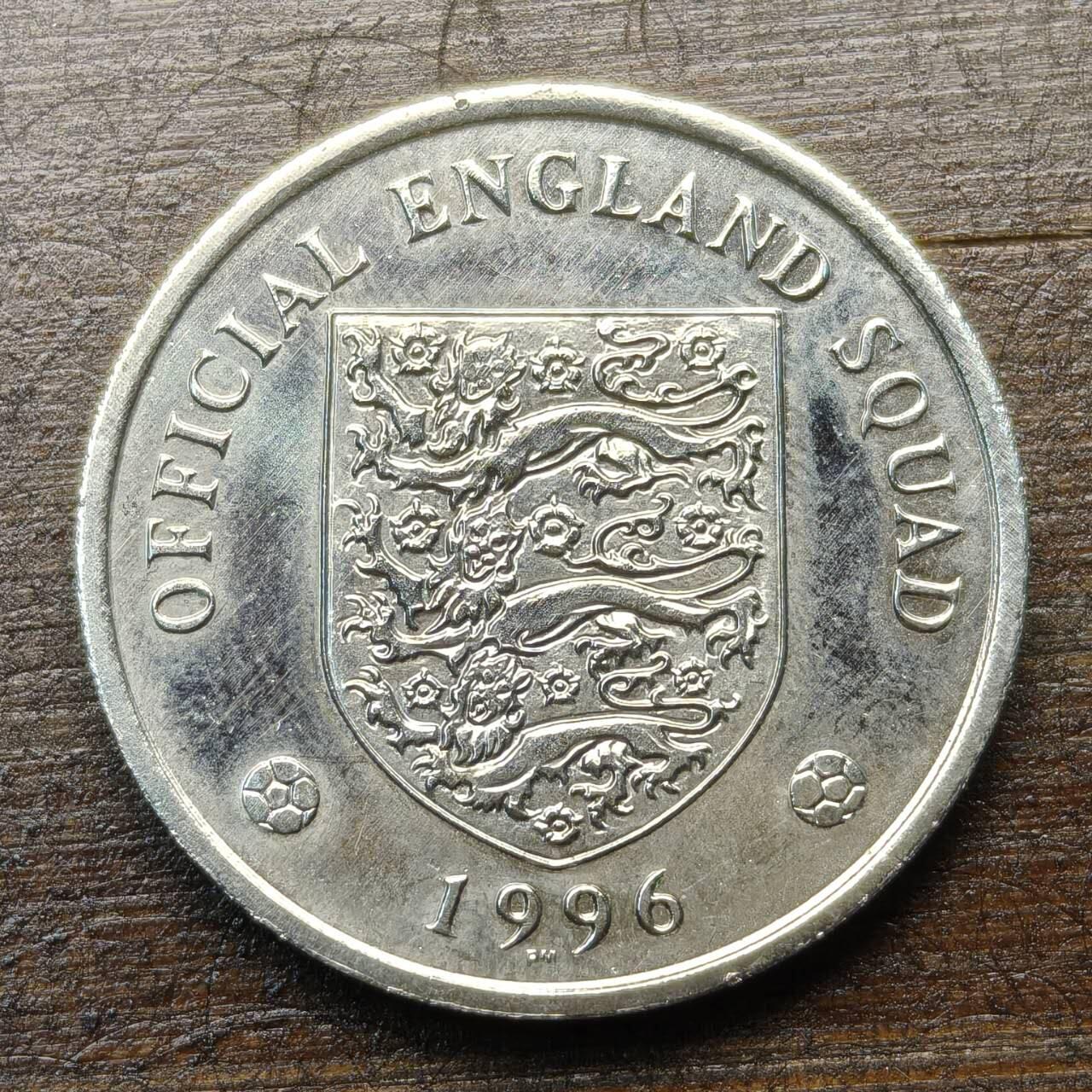 【铜匠收藏】★第142★散币专场 不寄存，30包邮。不满30元，支付5元运费。《接受代拍 代送NGC评级》 15【无寄存】英格兰1996年足球明星大卫·普拉特纪念章.英国官方奖章