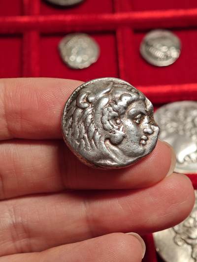 古希腊亚历山大大力神四德银币 - 古希腊亚历山大大力神四德银币