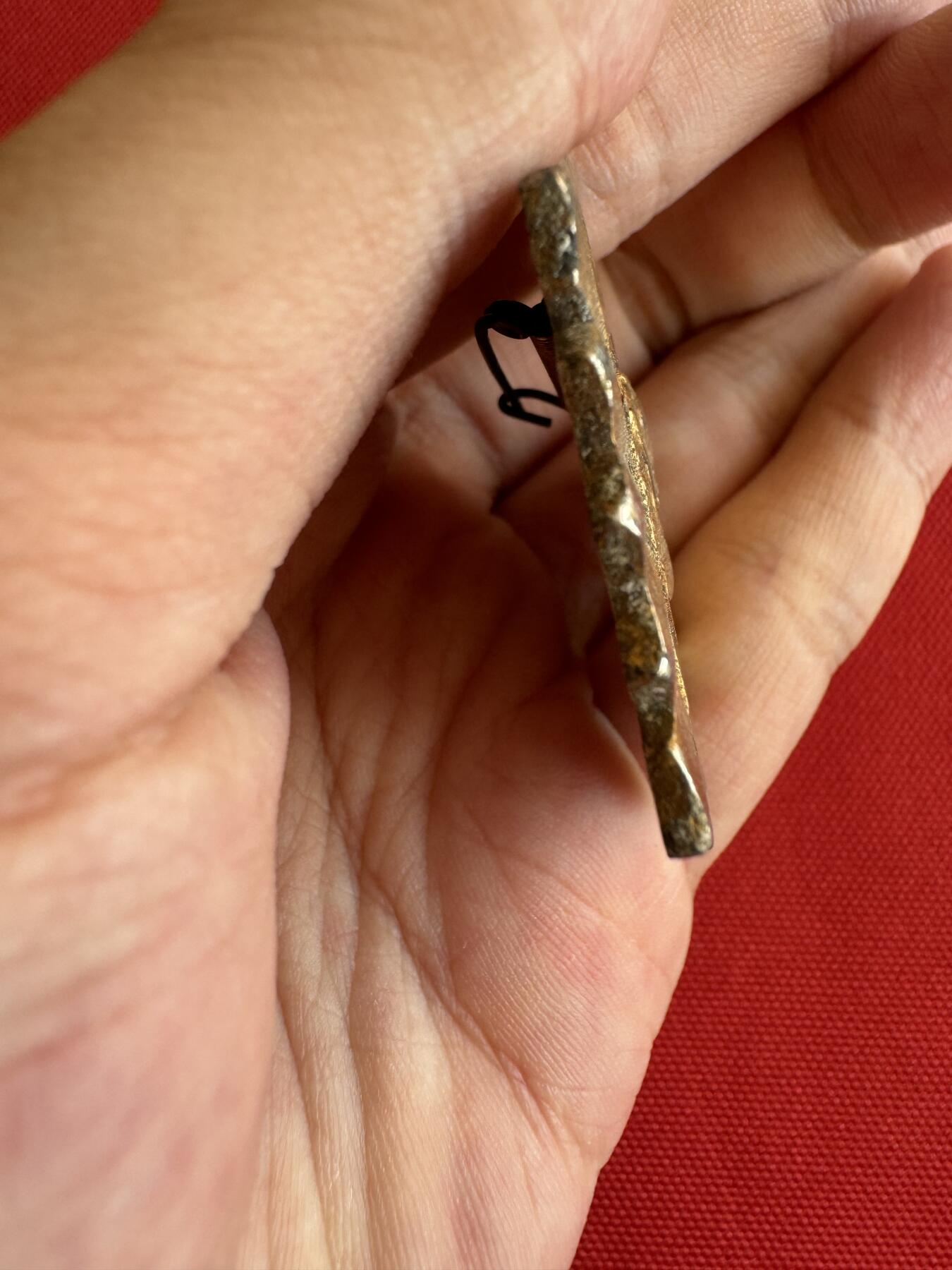 五哥徽章群   28号周三晚上八点4群联拍 铜铅锌合金材质