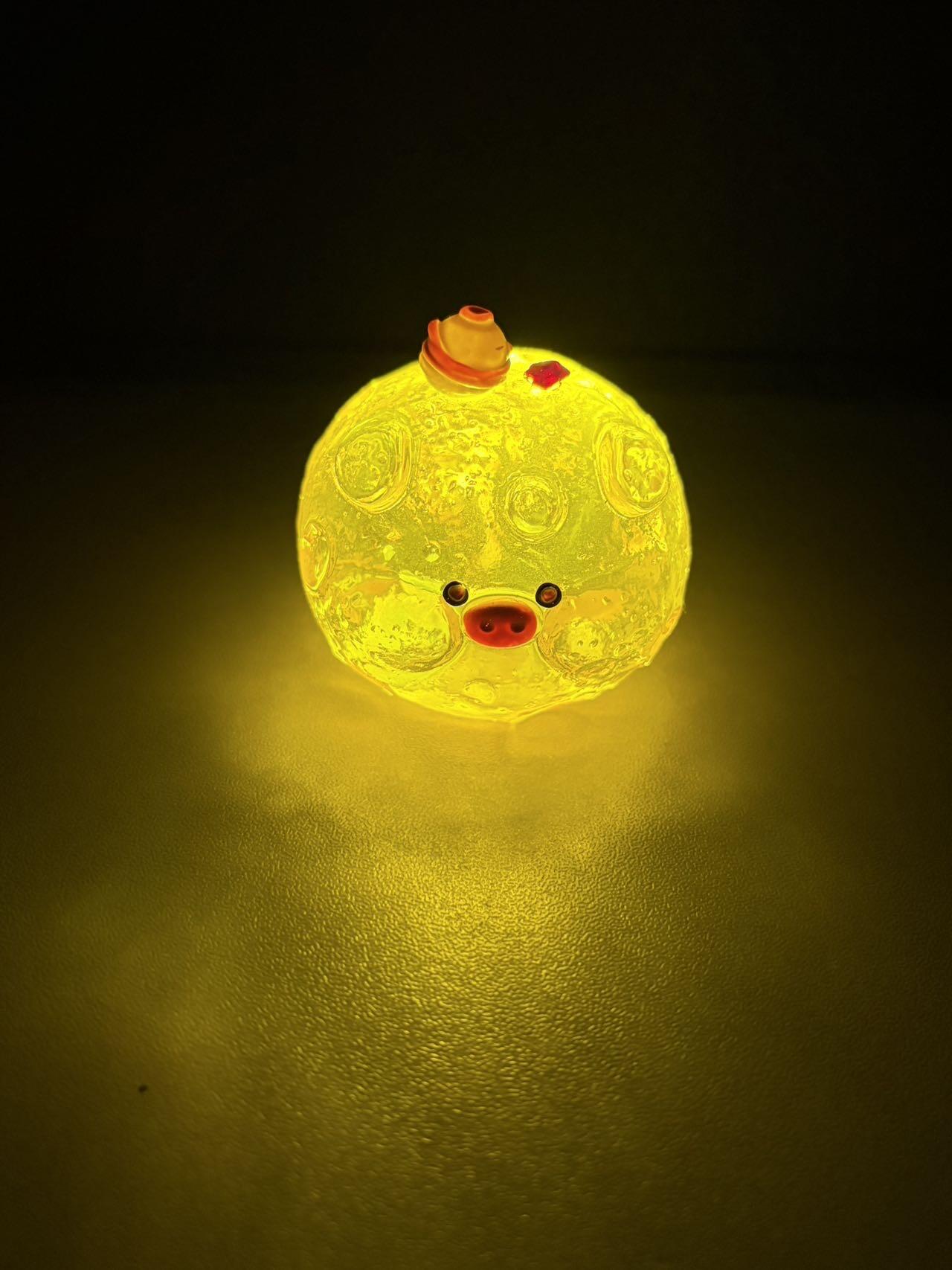 【0佣福利场】手办盲盒专场 周六晚上21点截拍 发光小福猪 把福气带回家（开关控制灯光）