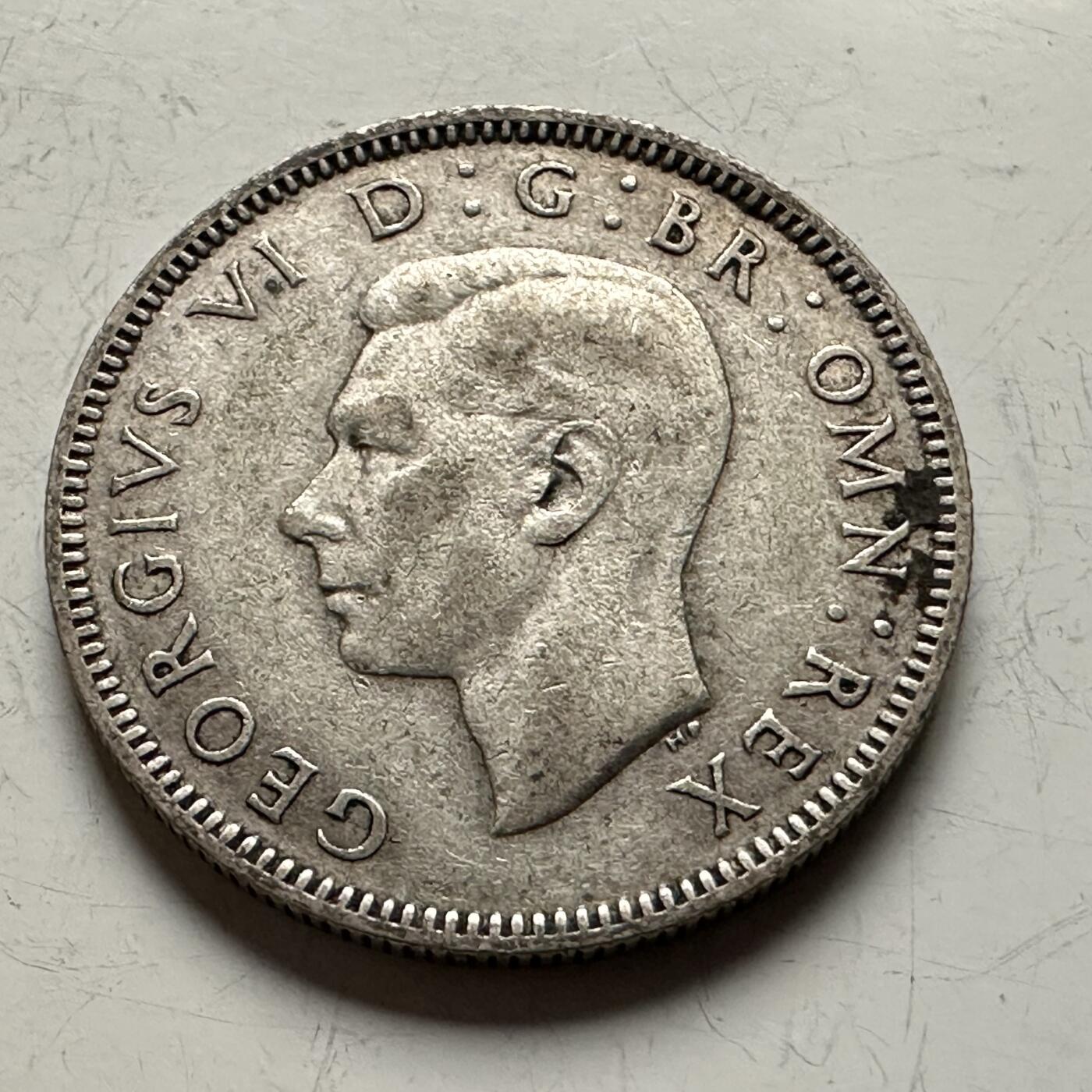 🌹外币初藏🌹🐯2026年第13场  每周二四六晚8️⃣点 接代拍  英国1941年1先令银币 5.65克50%银