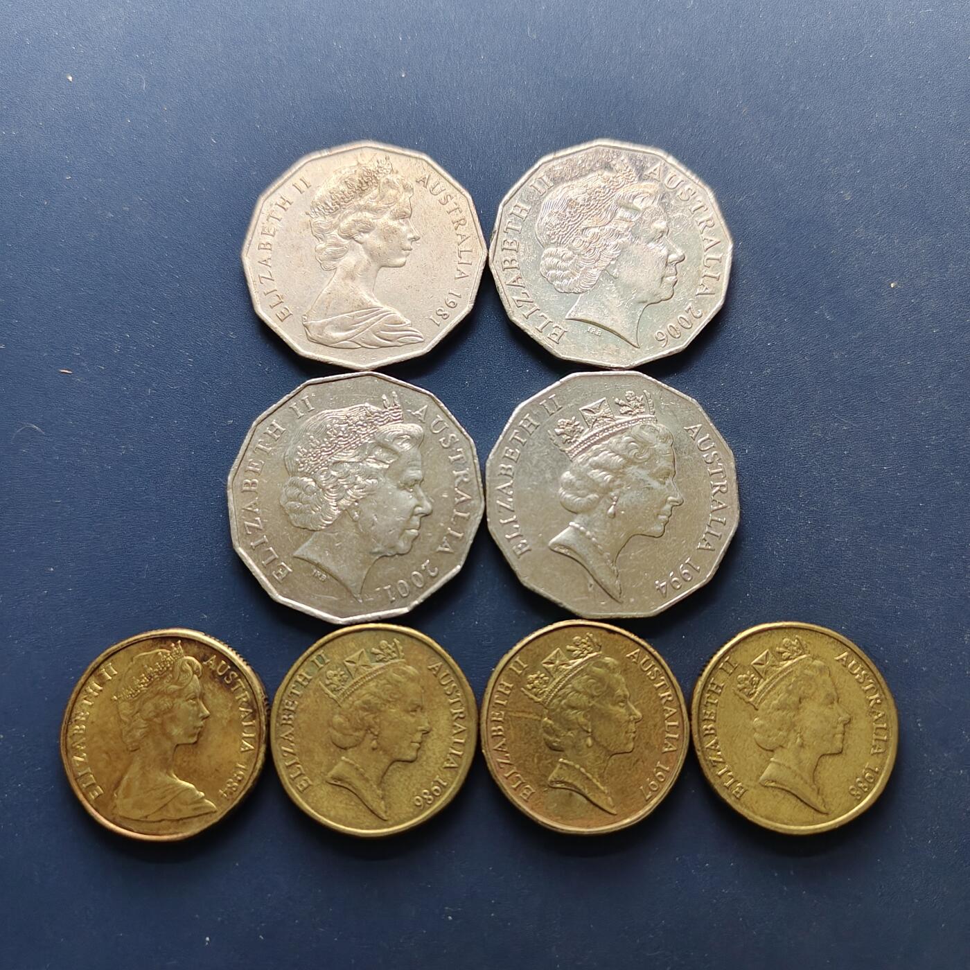 【全场包邮】纯粹捡漏拍498场-持续更新中 澳大利亚各年份50分-1元8枚一组-含5枚纪念币
