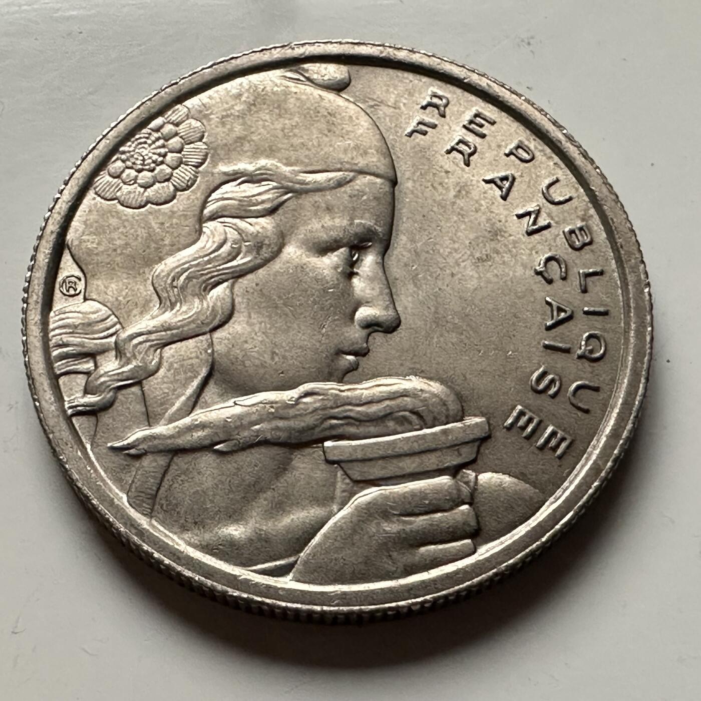 🌹外币初藏🌹🐯2026年第13场  每周二四六晚8️⃣点 接代拍 法国1954年100法郎