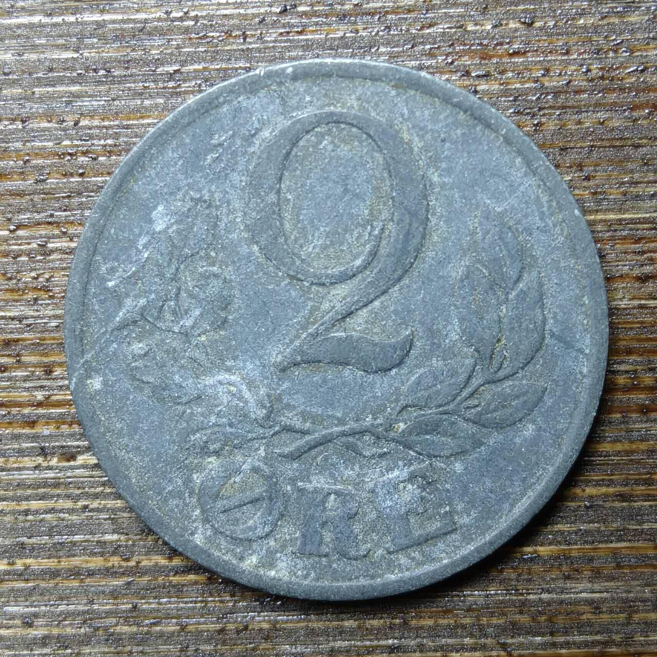 【铜匠收藏】★第141★散币专场 不寄存，30包邮。不满30元，支付5元运费。《接受代拍 代送NGC评级》 12【无寄存】德占丹麦 1943年 2欧尔锌币