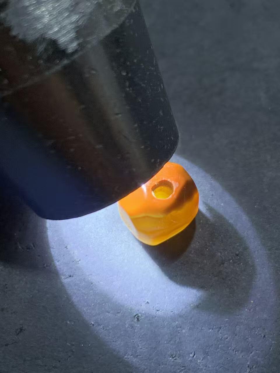 放福利！冰飘战国红玛瑙随形多棱珠一个