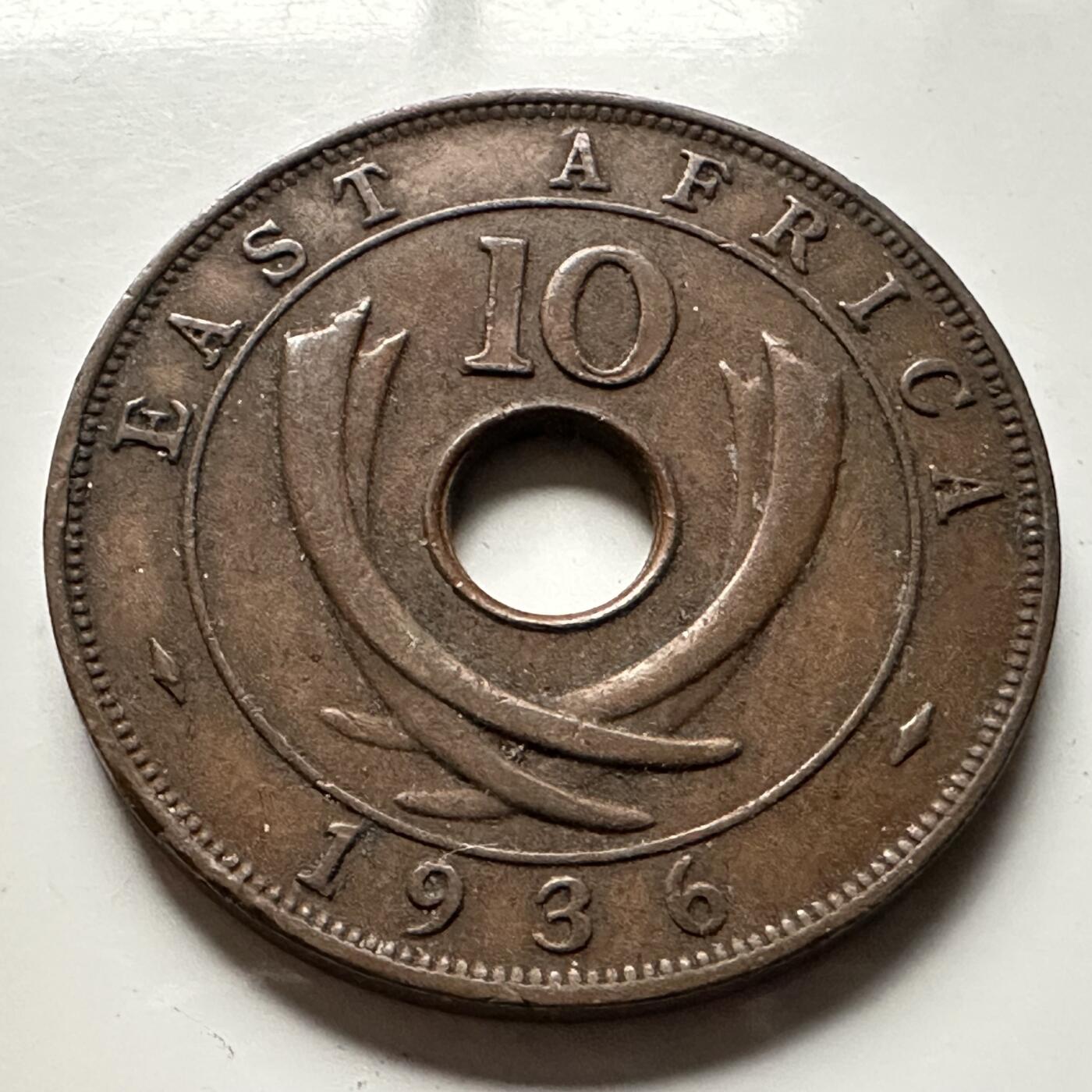 🌹外币初藏🌹🐯2026年第13场  每周二四六晚8️⃣点 接代拍 英属东非1936年爱八10分 KN版