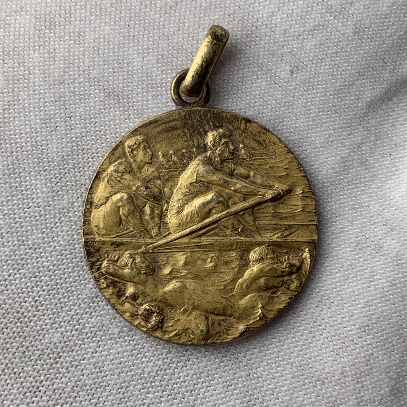 掌中浮雕-藏着的欧洲第051场 意大利百年古董镀金银章奖牌 ，章体24.3mm， 5.8g，戳记: 800银  罕见